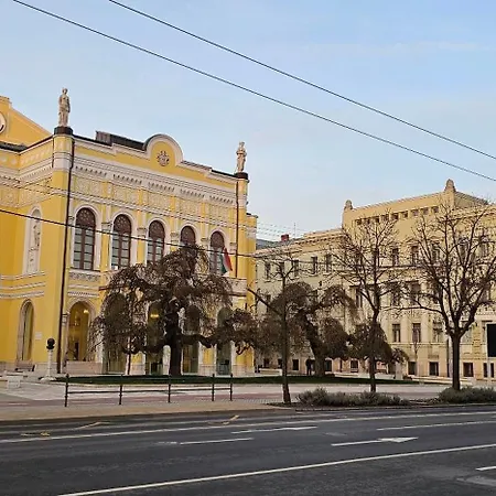 Great Forest Chill Three 公寓 德布勒森