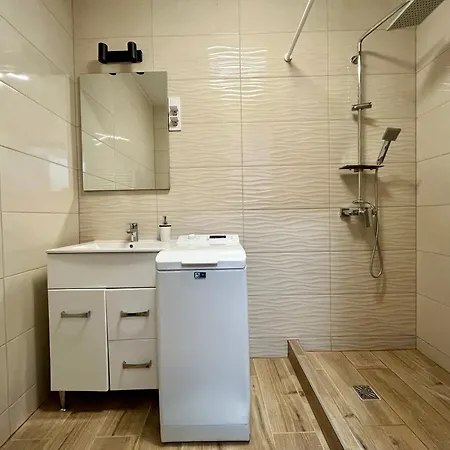 Great Forest Chill Three *